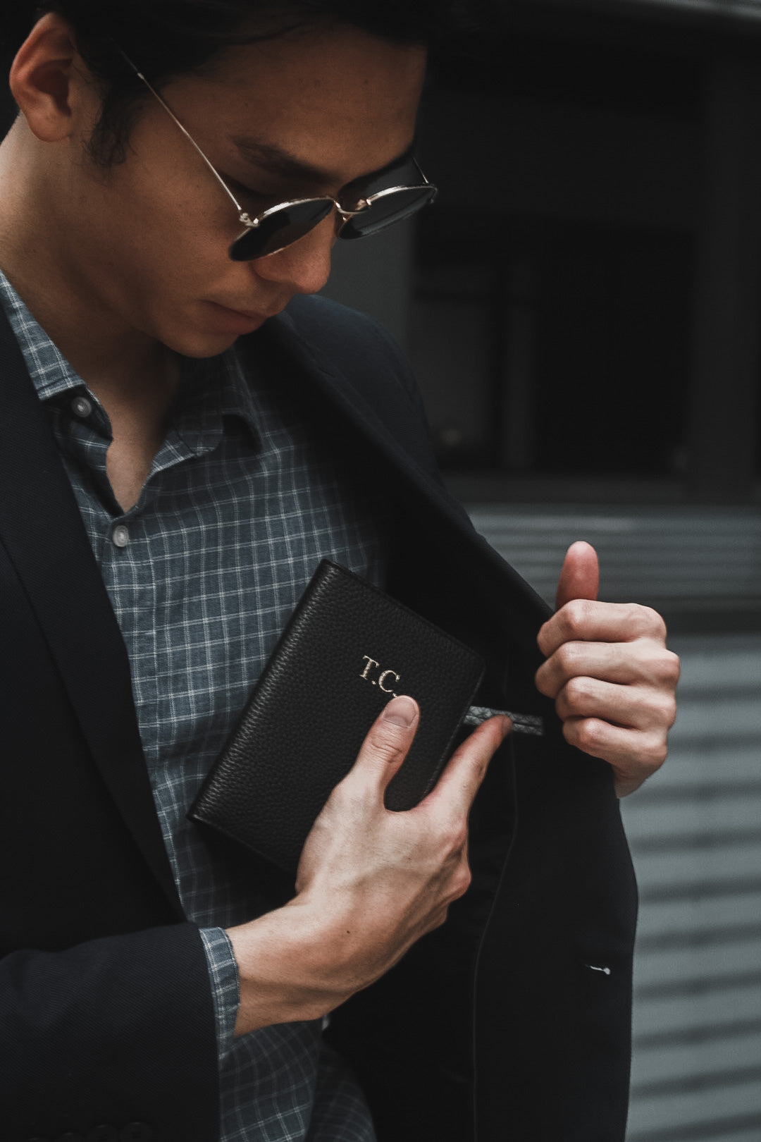 Passport Cover (Black)